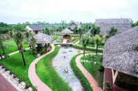 The Island Lodge Hotels in Châu Thành District
