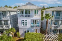Doctors Orders by AvantStay 5 Mins to Beach w Community Pool Hot Tub