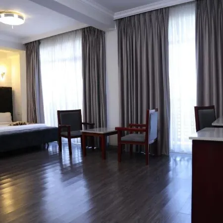 Trinity Hotel