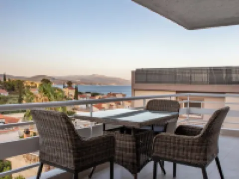 Arancia Elegant Rooms and Suites Hotels in Tolo