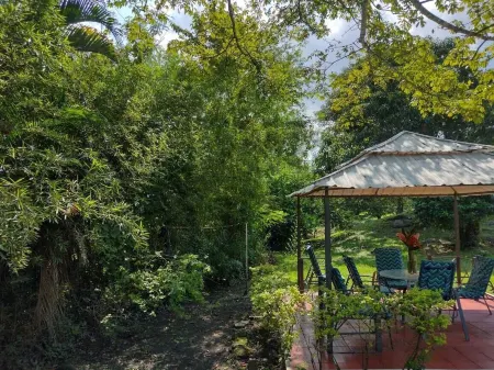 Hotel Campestre El Salitre Отели в г. Нокайма