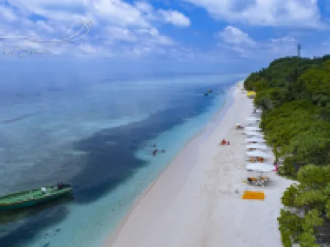 West Sands Ukulhas Hotels in Ukulhas