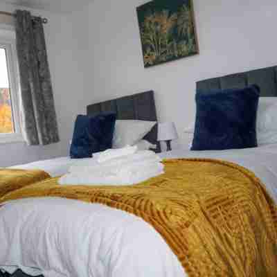 The Oasis - for Contractors and Individuals Rooms
