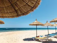 Tui Suneo Royal Kenz - All Inclusive - Beach