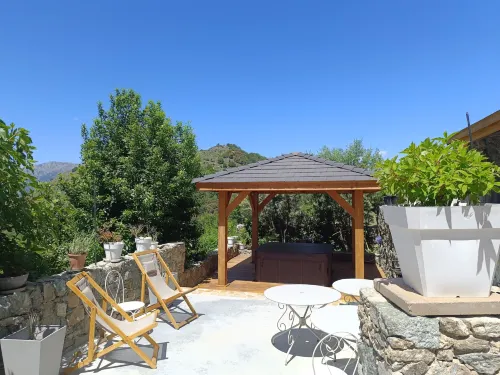 Parfumu di Celu Hotels in Santa-Lucia-di-Mercurio