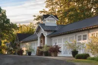 The Inn at Abeja Hotels near Pioneer Park Aviary
