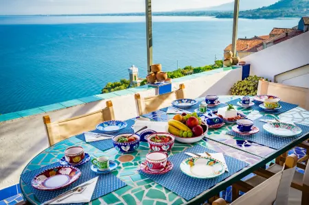 Borgo dei Saraceni - Domus Indomita