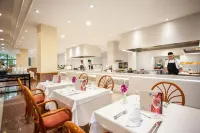 Grupotel Taurus Park Hotels in Ses Cadenes