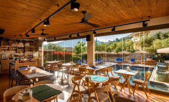 Anthemion Suites and Villas