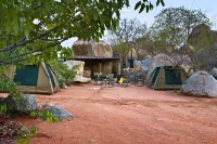 Hoada Camp Site Hotels in Erwee