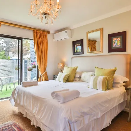 The Whale's Tale Guesthouse