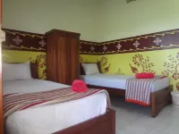 Penginapan Hotel Mangir Asri Hôtels à : Genteng