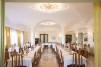 Hotel Internazionale - Park Yeri