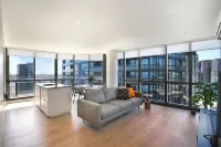 Orange Stay Apartments Hotels in Docklands