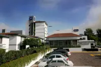水平線飯店及會議中心 - 停車場