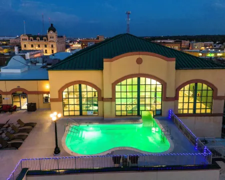 Temple Gardens Hotel & Spa Hotels in Moose Jaw