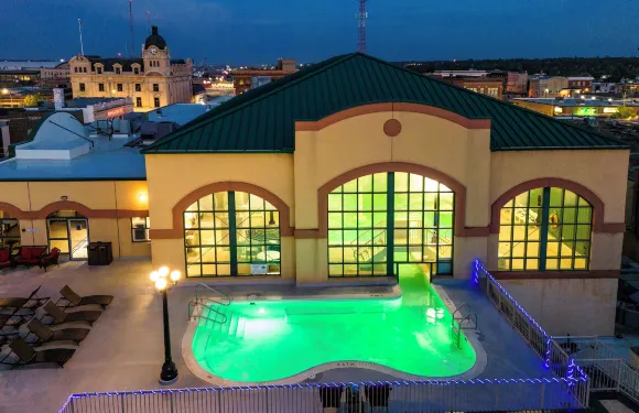 坦珀爾花園與水療度假村