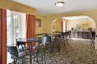 Days Inn by Wyndham Charlotte/Woodlawn Near Carowinds