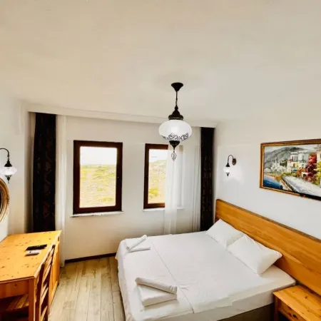 Sukha Inn Otel & Beach