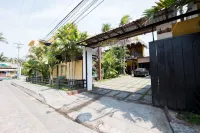 Papaya Lodge