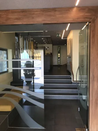 Albergo Carcani by Ketty & Tommy Отели рядом с достопримечательностью «I Love Ascona Sign»