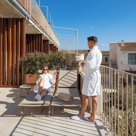 Ynaira Hotel & Spa