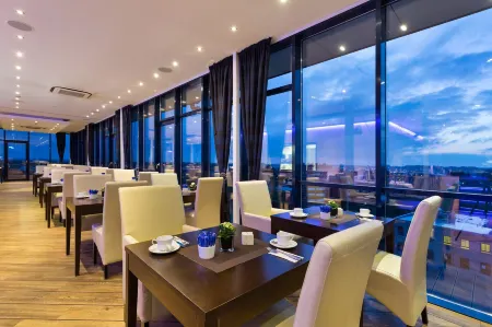 Hotel IV Jahreszeiten Lübeck Отели в г. Любек