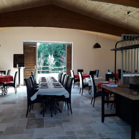 Cabanes Trésors de Campagne,Spas Privatifs