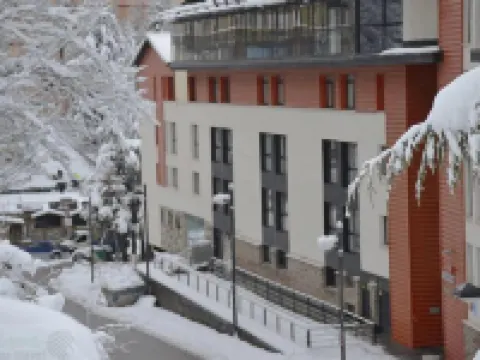 Snow Comfort Edificio Monte Gorbea Hotels in Monachil