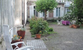 La Pause Doree