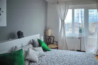 BB Tube - balcony