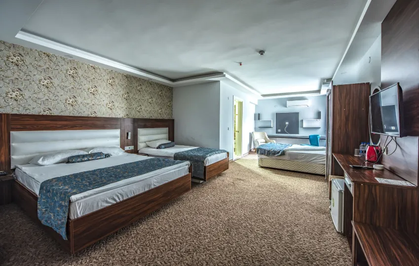 Madi Otel