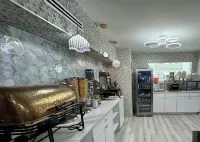 오션 샌즈 비치 부티크 인 - 1 에이커 개인 해변 - 조식 운영