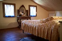 Chalet Vecchio Rifugio - Monte Amiata Các khách sạn ở Seggiano