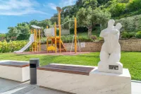 Ammon Zeus Luxury Beach Hotel Hotels in Polykhrono