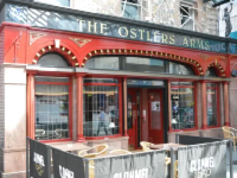 ルームズ アット ルー オーマのホテル