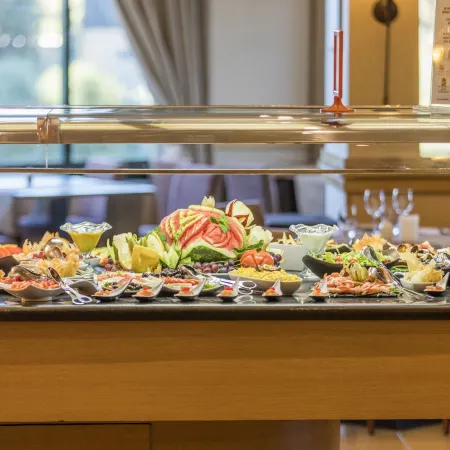 Riviera Hotel