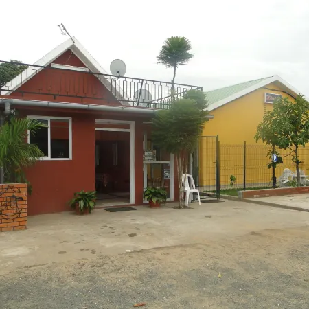Hotel H1