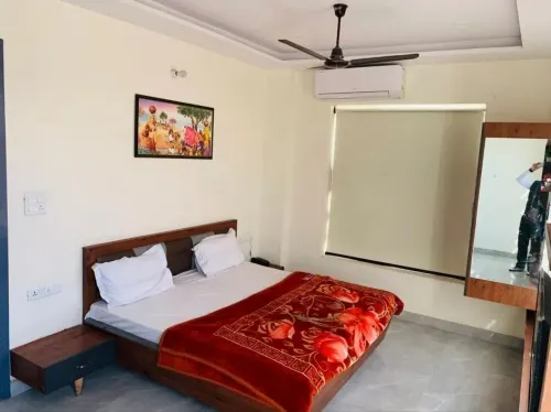 Bhullar Residency