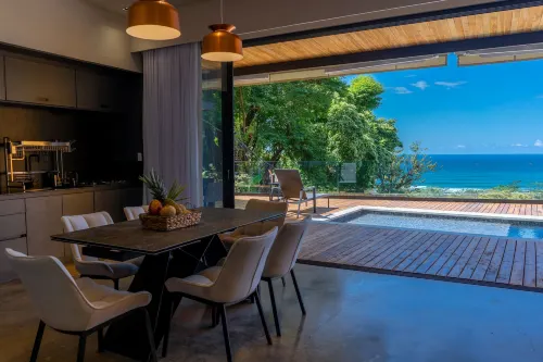 Casa Olala Santa Teresa