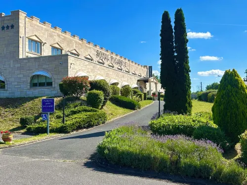 Le Royal Picardie Hotels in Meaulte