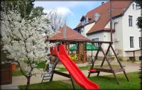 Karlhof Hotels in Ciugud