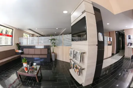 Hotel Express Centro Histórico Отели рядом с достопримечательностью «Public Library»