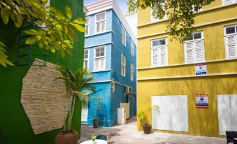 Willemstad Historic City Suites