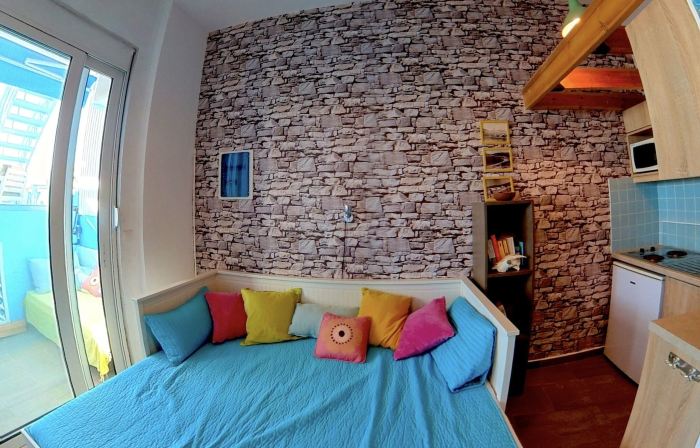 Beach Studio - Sleeps 2 & Private Ocean Terrace