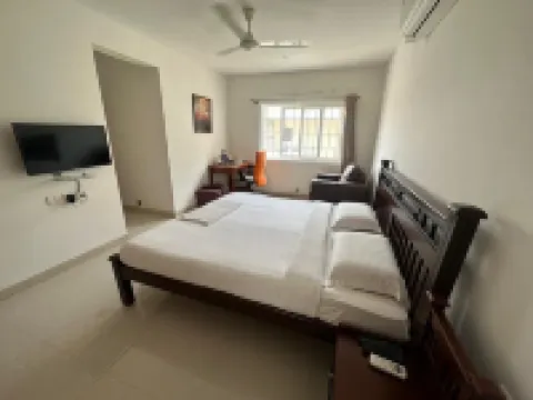 アケーツ コーポレート サービス