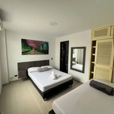 Hotel Jardin de Laureles Jeps โรงแรมใกล้เบเลนปาร์ค