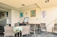 Big Island Kona Magic Sands by Coldwell Banker Island Vacations