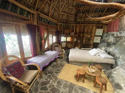 Eco Cottage Hotels in Tzununa