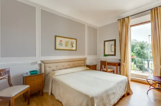 Albergo Chiusarelli Hotels near Mangia Tower